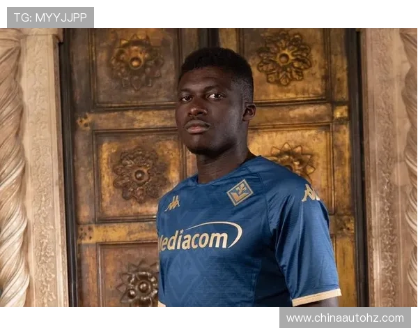 加纳足球明星的国籍揭秘及其在国际赛场上的表现分析